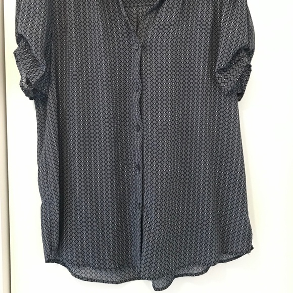Adriana Papell Patterned Short-Sleeve Chiffon Blouse, Size Medium - Picture 5 of 5